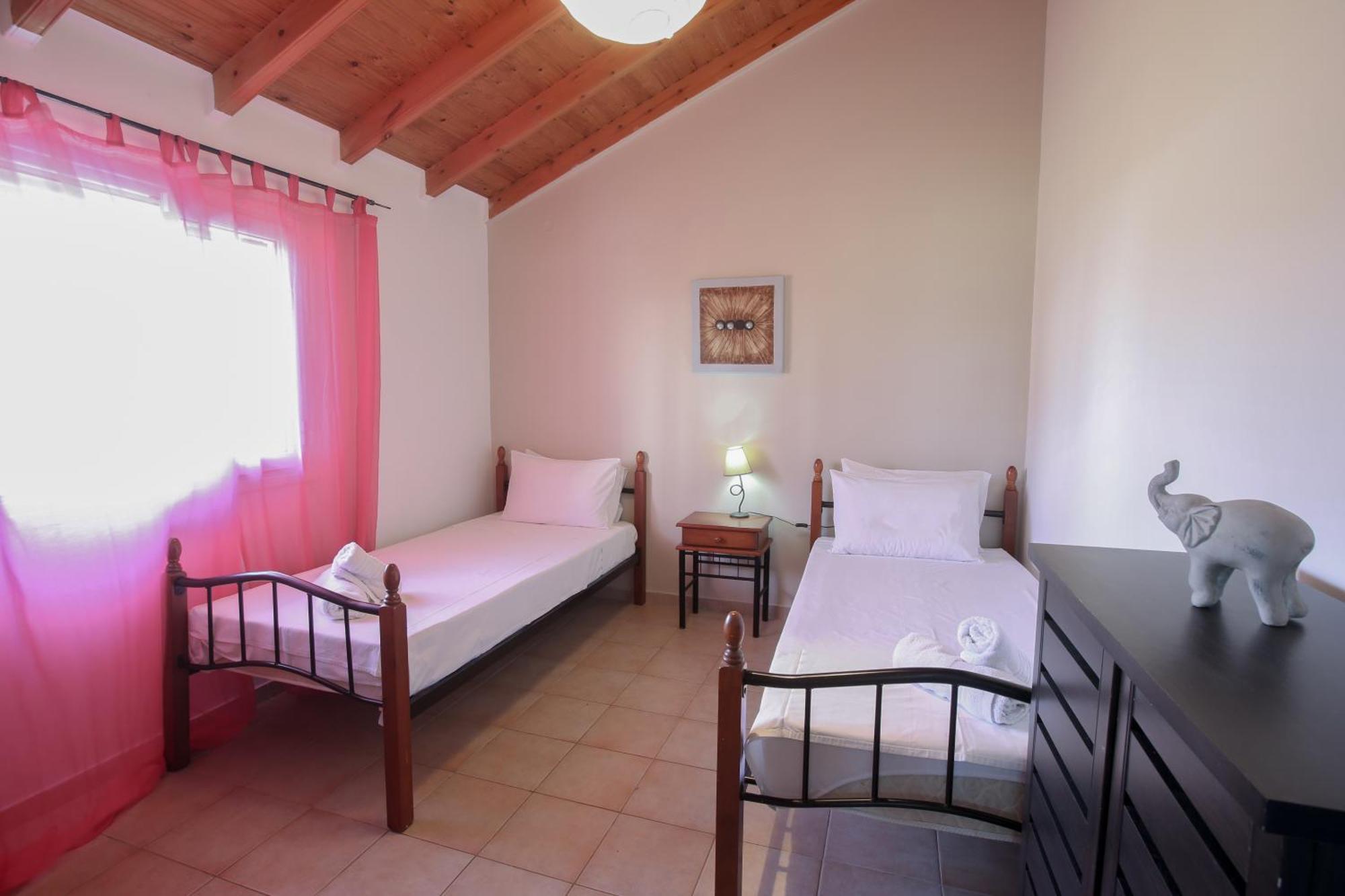 S&C Kosmos Beach Resort Rodas Exterior foto
