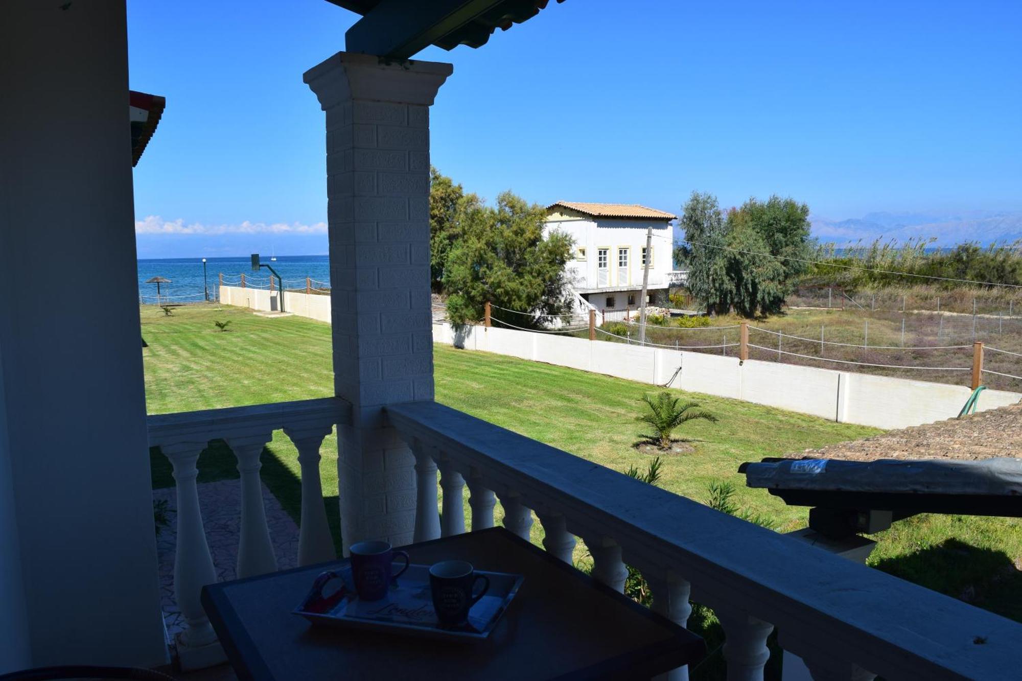 S&C Kosmos Beach Resort Rodas Exterior foto