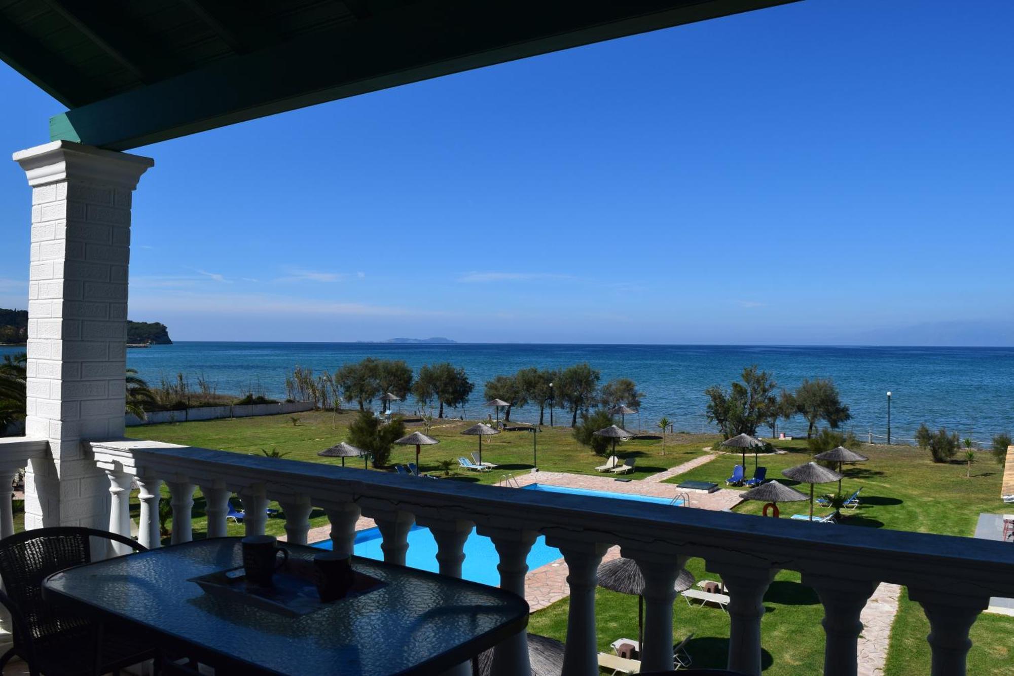 S&C Kosmos Beach Resort Rodas Exterior foto