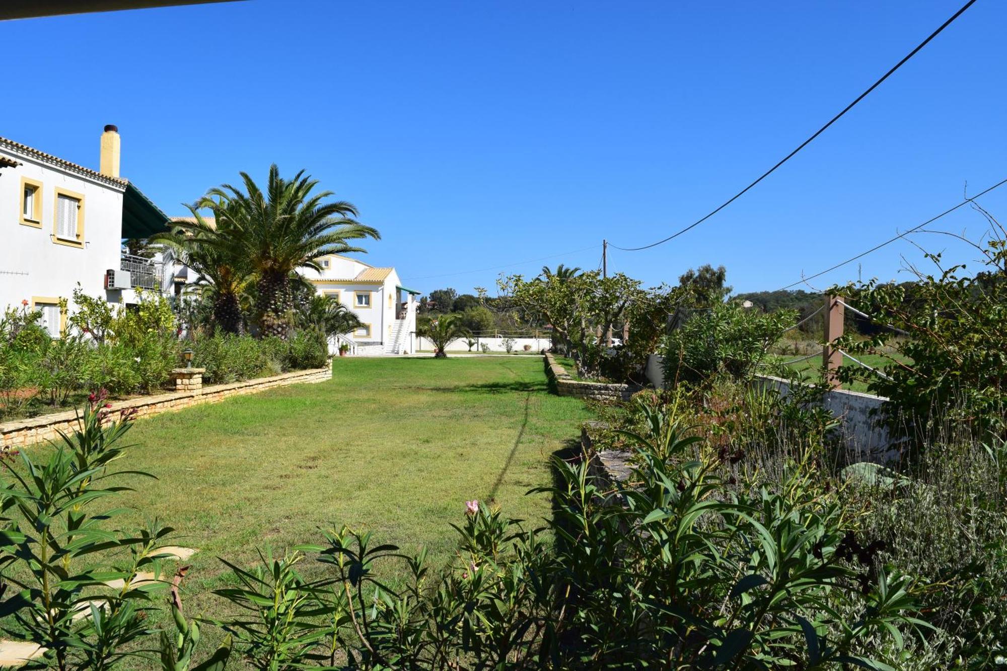 S&C Kosmos Beach Resort Rodas Exterior foto