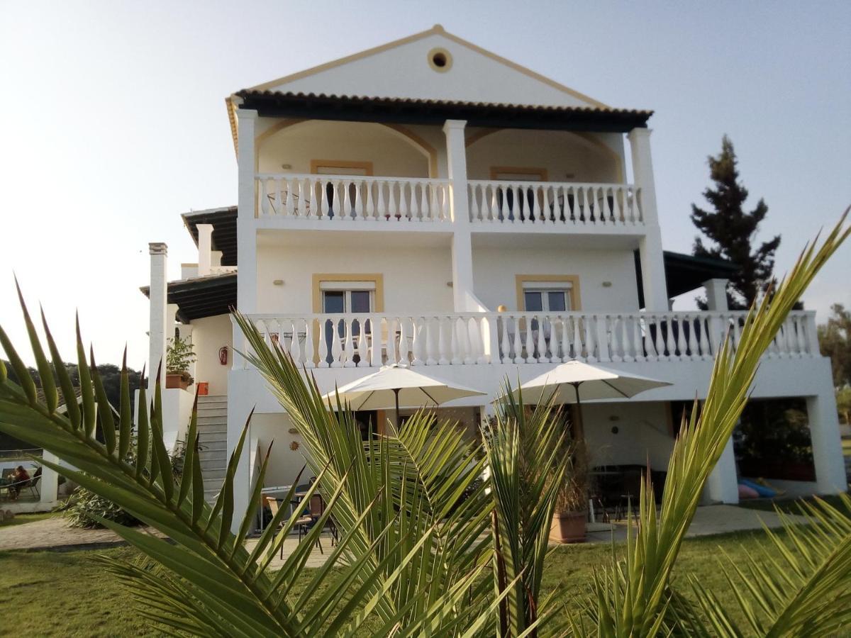 S&C Kosmos Beach Resort Rodas Exterior foto